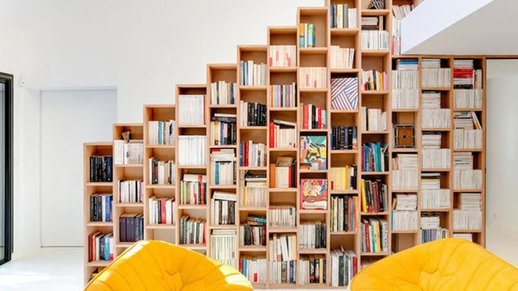 Ide dekorasi rak buku